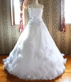 プレタフルリール希少な大きいサイズ高級ウエディングドレス15号17号19号