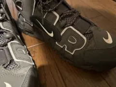 Nike グレー/ホワイト スニーカー　モアテン
