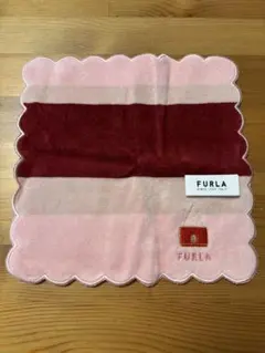 【値下げしました】FURLA タオルハンカチ ピンク ボルドー 刺繍のサムネイル