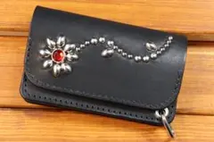 フラワースタッズ ミニトラッカーウォレット ハトメ小判カン付き