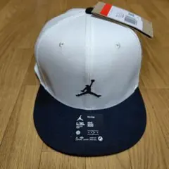 Item thumbnail for item 90784c1e-e817-4fc4-9c0e-a1b43894249a