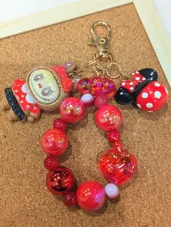 17.ラブブ♡赤色ストラップ・キーホルダー
