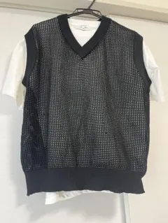 【AND YUA ANYアンドユアエニー】 160黒ニットベスト＆白半袖Tシャツ