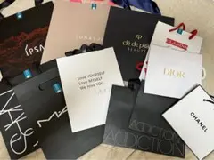 ブランド品　紙袋　ショッパー　Dior、CHANEL