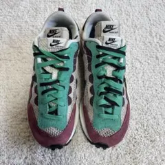 sacai×Nike Vapor WaffleString/Red/Green