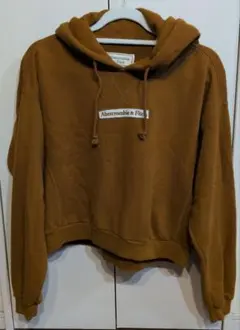 Abercrombie & Fitch ブラウンパーカー S