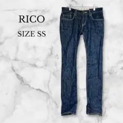リコ　RICO　デニムパンツ　ジーンズ　ストレート　裾ファスナー　ダークブルー