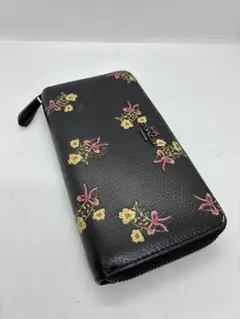 8:2 COACH 花柄 黒レザー 長財布 コーチ　ラウンドファスナー