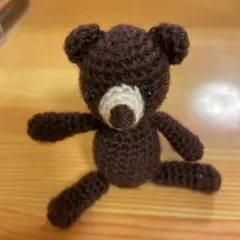 クマさんブローチ