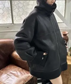 ブラックムートン風ジップアップコート