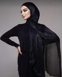 エレガント ブラック ヒジャブ