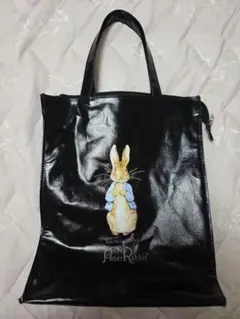 ピーターラビット　カバン　バッグ　黒