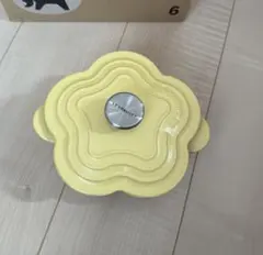 ルクルーゼ ココットフルール 16cm ミモザ レア ルクルーゼ ココットフルール 16cm ミモザ レア ルクルーゼ ココット