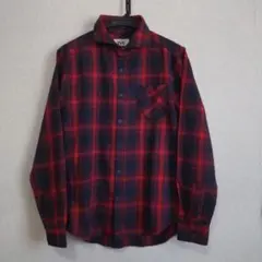 TYR 赤と紺のチェック 長袖シャツ 女性にも！