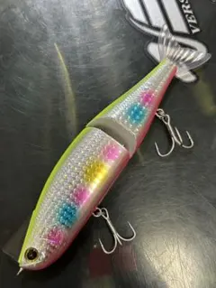 レイジーファシャッドJ Fのサムネイル