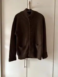 良品計画　ダークブラウン ボタン付き カーディガン