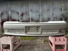 トヨタ　スープラ90 フロントバンパー　パールホワイト　極美品 トヨタ スープラ90 フロントバンパー パールホワイト 極美品 - メルカリ