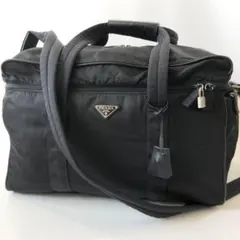 【希少】美品 プラダ ボストンバッグ 2way 三角ロゴ ナイロン 南京錠　黒