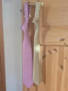 HERMES とブルガリ　ネクタイ 2本セット