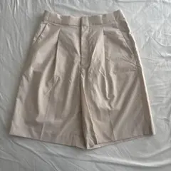 UNIQLO × Theory ハーフパンツ　アイボリー　S