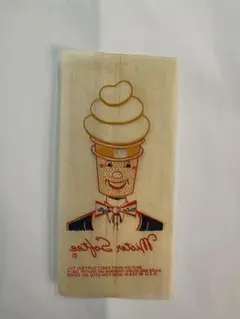 Item thumbnail for item 71e45211-4e0a-4567-b559-8b13081961c1