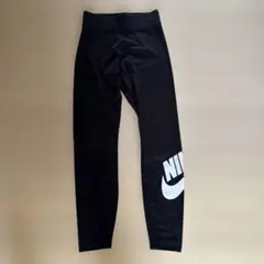 ナイキ　レギンス　スパッツ　スポーツウェア