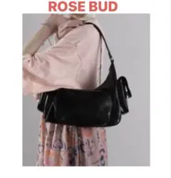 ローズバッド　ROSE BUD ブラック　マルチポケット　ハンドバッグのサムネイル