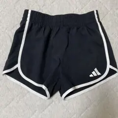 アディダス ショートパンツ ランニングウェア ブラック レディース Mサイズのサムネイル