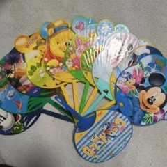 ミッキーマウス等のうちわセット