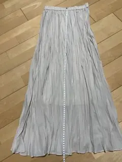 ローリーズファームベージュプリーツスカート (断捨離価格)