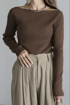 【新品】(切替ブ)BONJOUR SAGANボートネックリブ切替ニット