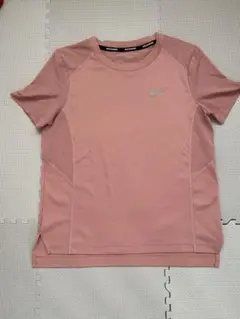 Nike Dri-FIT ピンク Tシャツ S