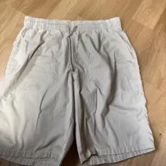 coen ショートパンツ ベージュ Mサイズのサムネイル