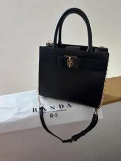 RANDA 2WAY モノグラムリボントートバッグ ブラックのサムネイル