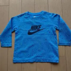 NIKE 長袖Tシャツのサムネイル