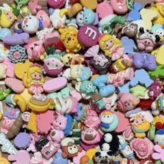 デコレーションパーツ　約200個
