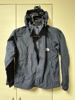 ノースフェイス　コンパクトナイロンジャケットNPJ21810 サイズ140