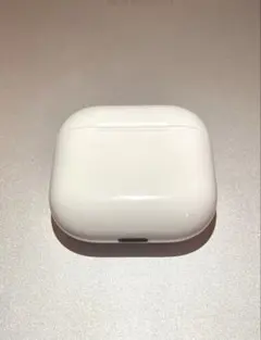 AirPods 4世代　充電ケースのみ　ANC非搭載モデル　A3058