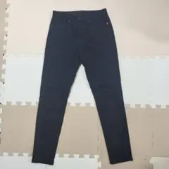UNIQLO ダークブルー スキニーパンツ