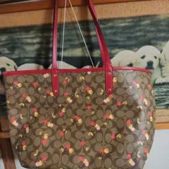 Coach フラワープリント トートバッグ
