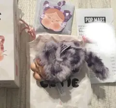 popmart crybaby クライベイビー cutie neon