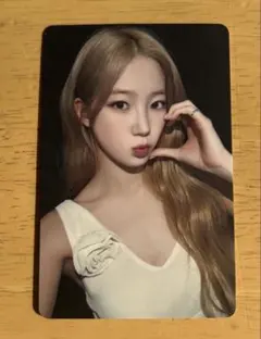 LE SSERAFIM KAZUHA 会場限定トレカ