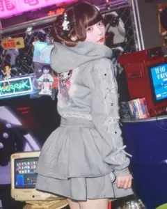 Item thumbnail for item 4e09e60c-5977-4359-91ad-84e0e95ec8da