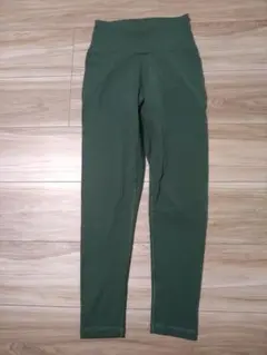 adidasヨガウェア