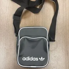 adidas Originals ショルダーバッグ ブラックのサムネイル