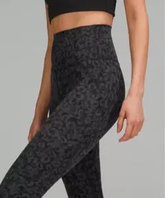 【美品】lululemon alignレギンス 26インチ　レオパード 0