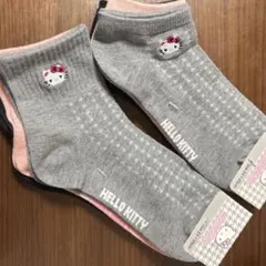 サンリオ ハローキティ 靴下 23〜25cm 2点