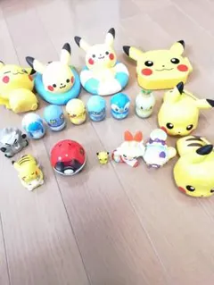 ポケモン　モンポケ　お風呂おもちゃ＆クーナッツ＆指人形＆ガチャガチャ＆トミカのサムネイル