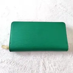 超人気　メンズ　レディース　本革　長財布　グリーン　緑　さいふ　素敵　レザー