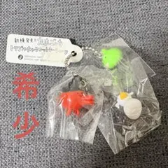 新種発見!! たまごっち トリプルキャラコットキーチェーン 101 - メルカリ